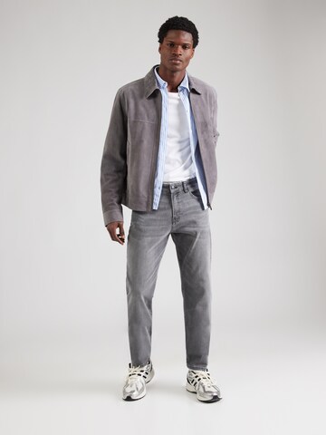 Regular Jean 'RE.MAINE' BOSS en gris