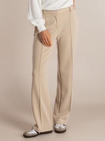 IVY BEAU Regular Trousers 'IVY Beau Saya broek Sand' in Beige: front