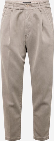 DRYKORN Regular Pleat-Front Pants 'CHASY' in Grey: front