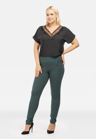 Karko Slim fit Pleat-Front Pants 'ERYKA' in Green