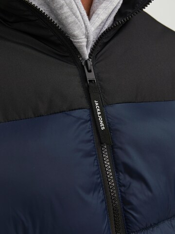 JACK & JONES - Chaqueta de invierno 'Toby' en azul