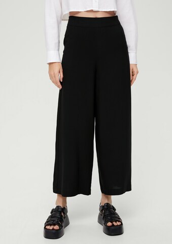 QS Wide leg Trousers in Black: front