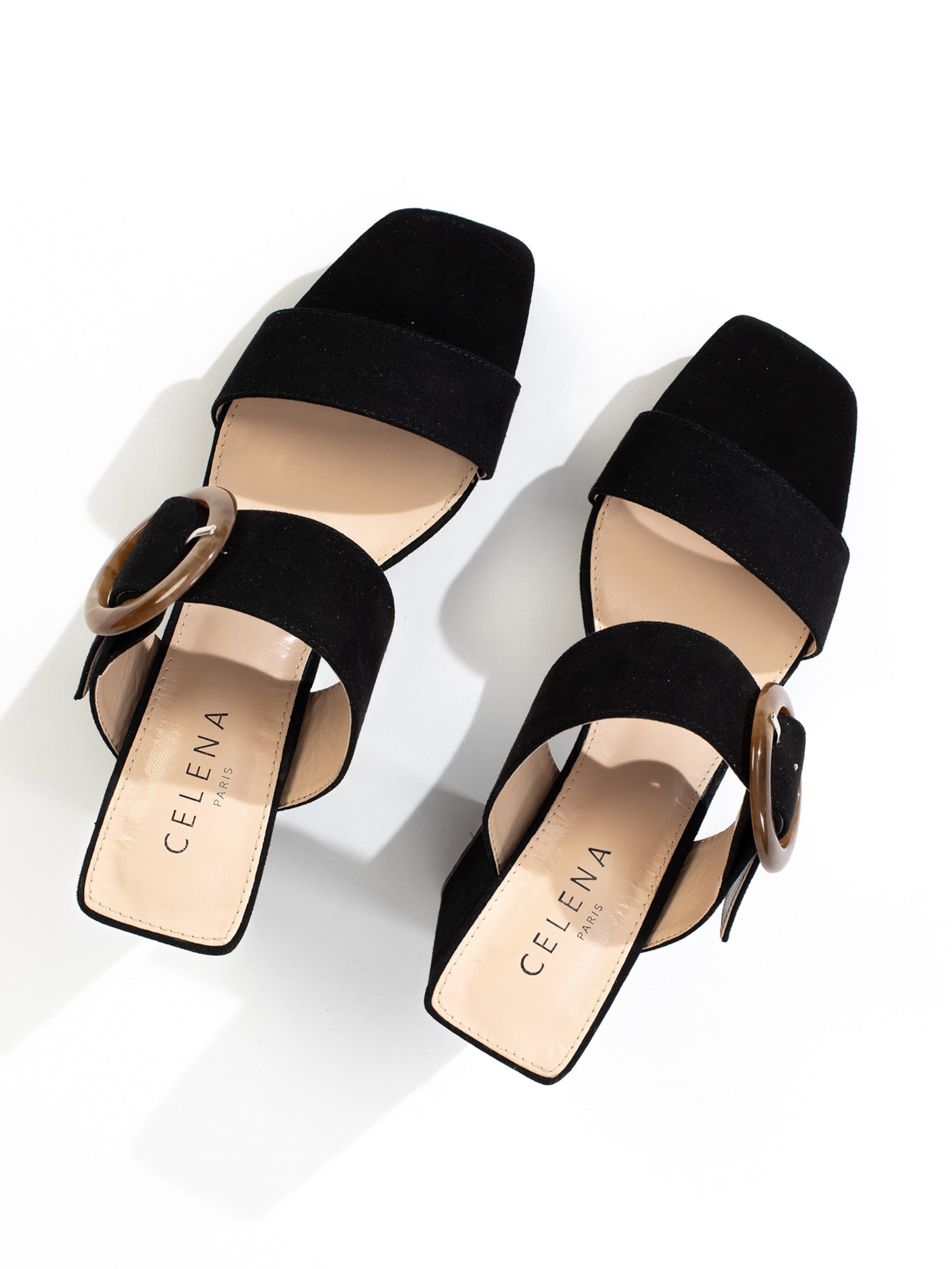 Saboți 'Chaya' de la Celena pe negru