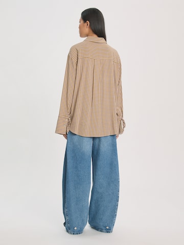 EDITED Bluse 'Juri ' in Beige