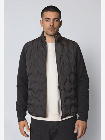 Veste fonctionnelle 'Wind' Fat Moose en noir : devant