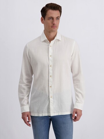 Coupe regular Chemise PIERRE CARDIN en blanc : devant