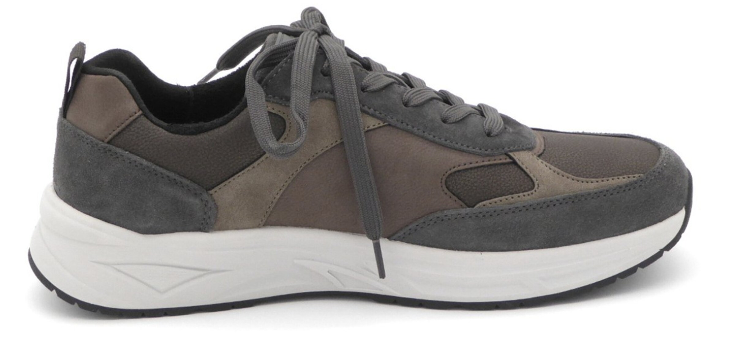 WALDLÄUFER Sneakers in Brown