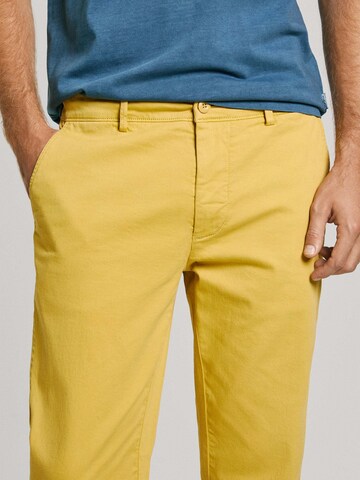Coupe slim Pantalon chino Pepe Jeans en jaune