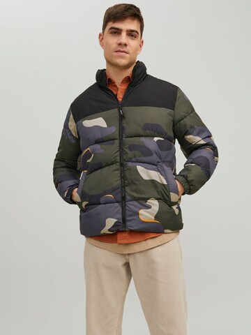 Veste d’hiver 'Chili' JACK & JONES en mélange de couleurs : devant