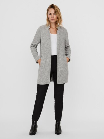 Cappotto di mezza stagione 'Katrine' di VERO MODA in grigio