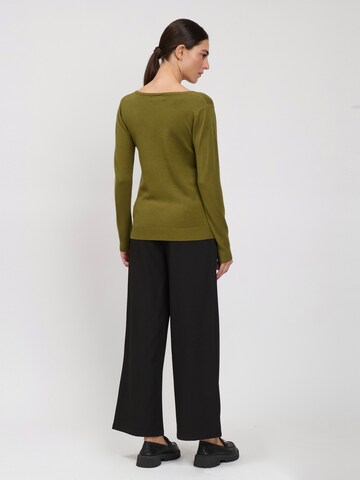 Influencer Sweater in Green