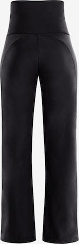 Winshape Regularen Športne hlače 'CUL601C' | črna barva