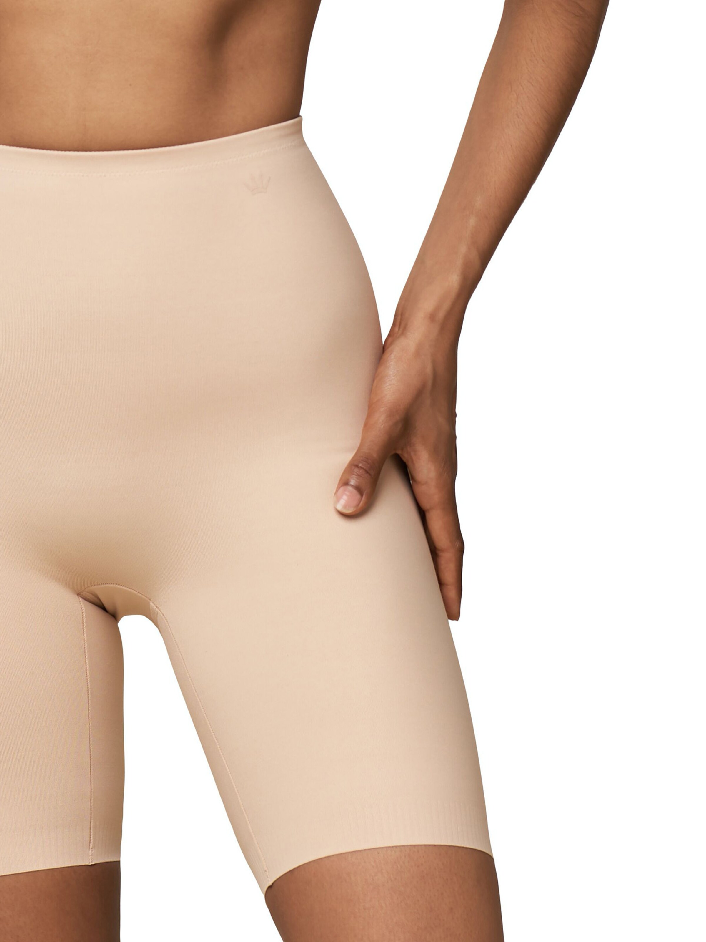 TRIUMPH - Cueca modeladora ' Becca Extra High+Cotton ' em bege