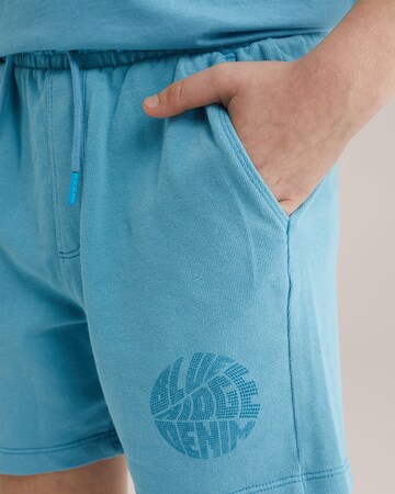 WE Fashion - regular Pantalón en azul