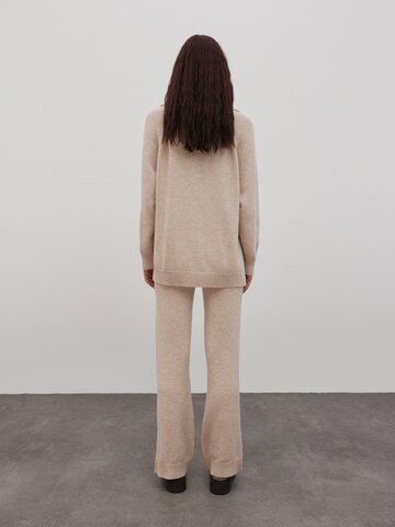 EDITED Sweater 'Nava' in Beige