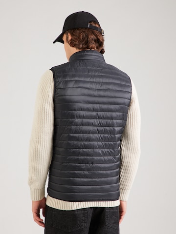 Gilet 'Fuji Lite' di Superdry in nero