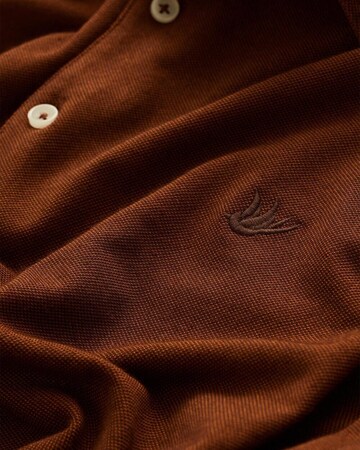 WE Fashion - Ajuste estrecho Camiseta en marrón