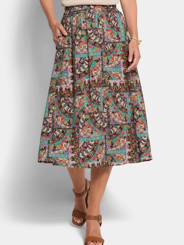 Goldner Rock in Mischfarben