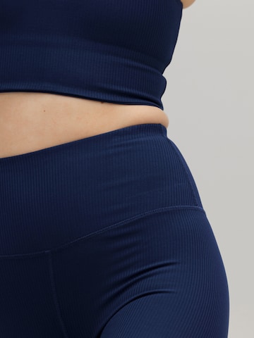 Hey Honey Skinny Leggings 'Ribbed' in Blau