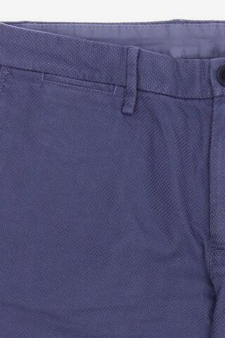 TOMMY HILFIGER Shorts in 30 in Blue
