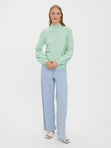 VERO MODA Sweater in Green