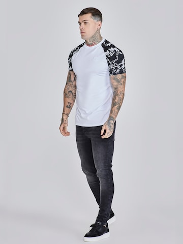 Maglietta 'Venetian' di SikSilk in bianco