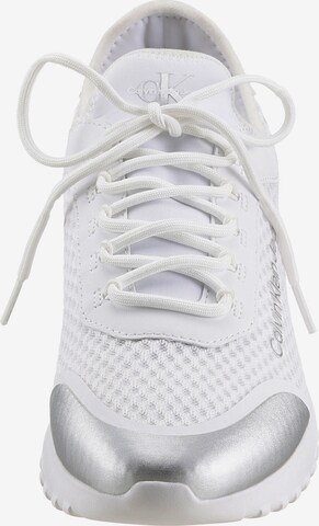 Calvin Klein Jeans - Zapatillas deportivas bajas en blanco