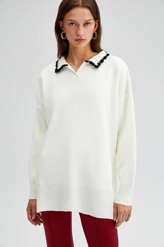 Touche Prive Pullover in Beige: Vorderseite