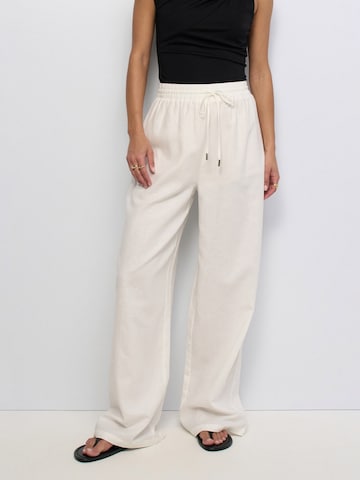 Salsa Jeans Regular Hosen High Rise in Weiß: Vorderseite