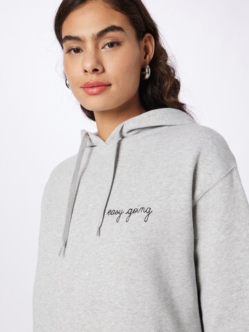 Maison Labiche Sweatshirt 'EASY GOING' in Grijs