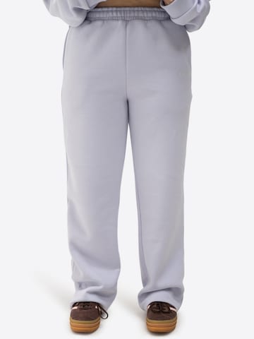 TATES Wide leg Workout Pants in Purple