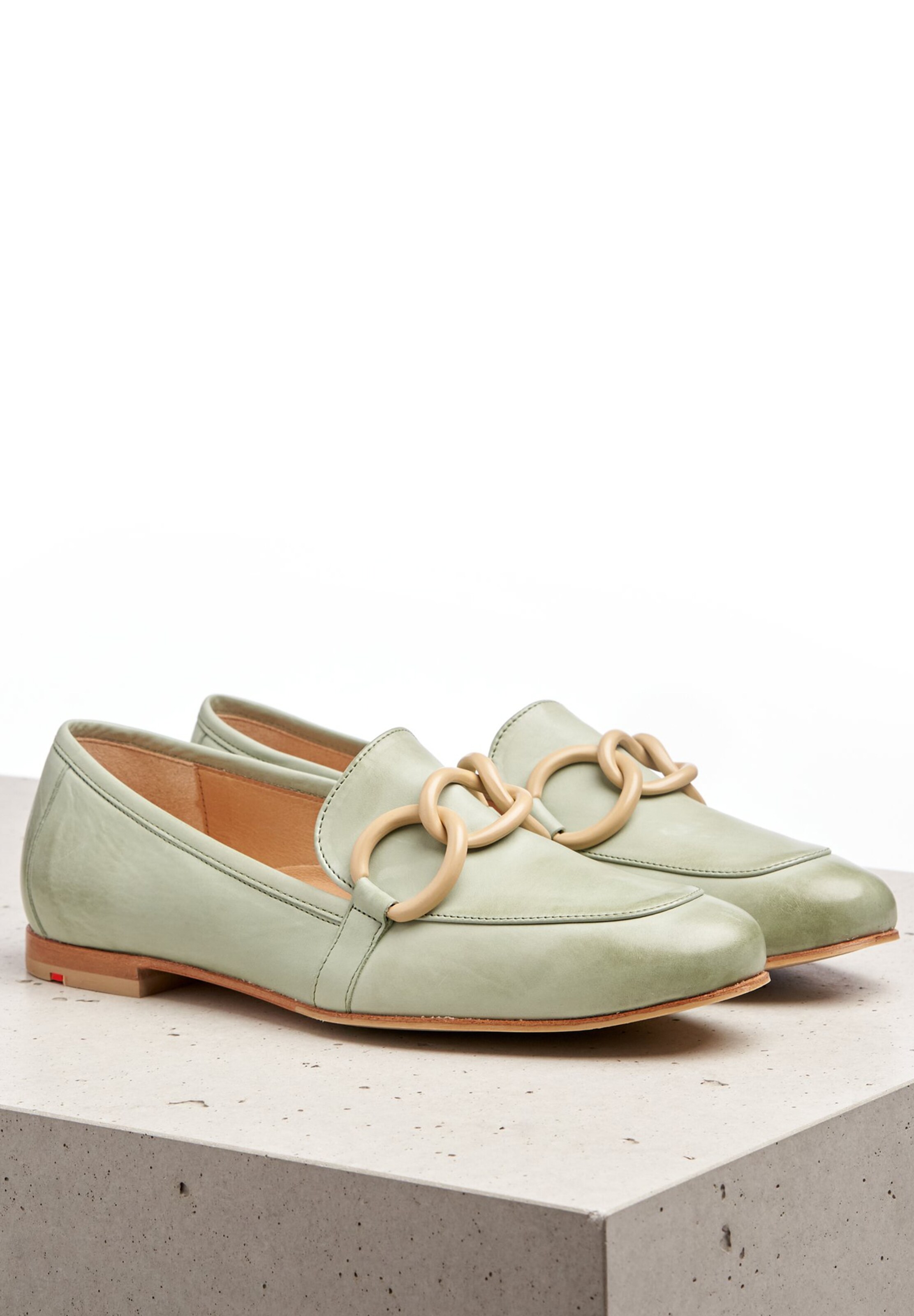 LLOYD Slipper in Grün