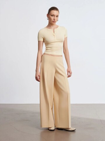 Dilvin Wide leg Pants in Beige