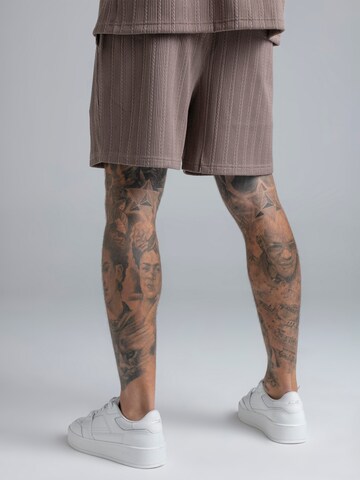 Regular Pantalon SikSilk en marron