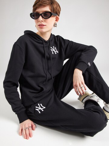 Tuta da jogging 'NEYYAN' di NEW ERA in nero