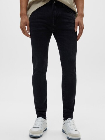 Pull&Bear Štandardný strih Džínsy - Čierna