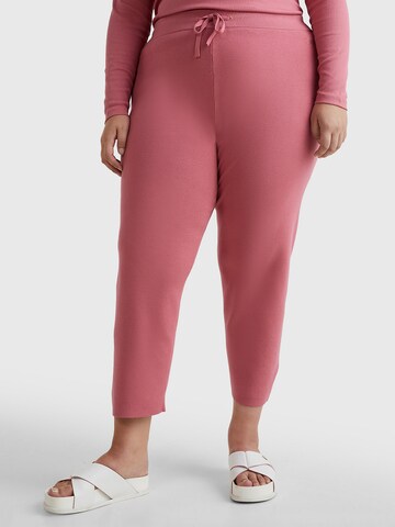 Tommy Hilfiger Curve Tapered Pants in Pink: front