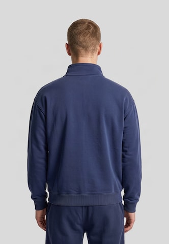 Urban Classics Sweatshirt in Blau: Rückseite