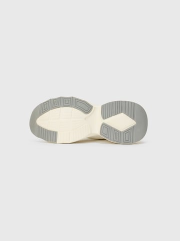 balts BUFFALO Zemie brīvā laika apavi 'GIANNA'