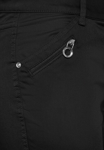 STREET ONE Slim fit Jeans in Black