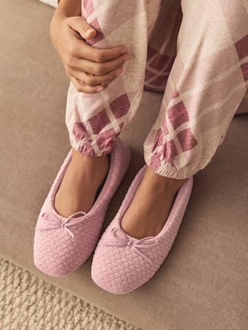 Next Innesko i rosa: framsida