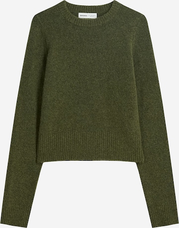 Pulover de la Bershka pe verde: față