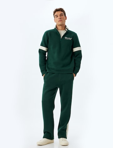 Koton Regular Broek in Groen