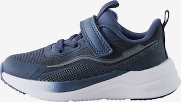 Baskets Next en bleu : devant