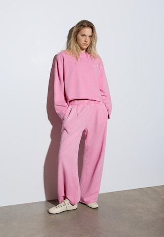 Bluză de molton de la Pull&Bear pe roz