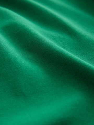 Next Тениска в зелено