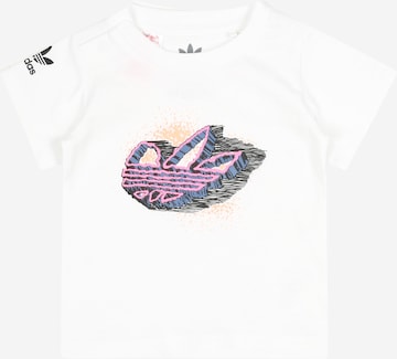 ADIDAS ORIGINALS T-Shirt 'Graphic' in Weiß: predná strana