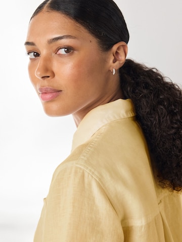 Next Blouse in Yellow