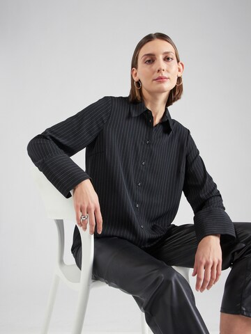 YAS Bluse 'PIRA' in Schwarz: Vorderseite