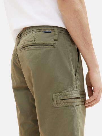 TOM TAILOR Regular Shorts in Grün